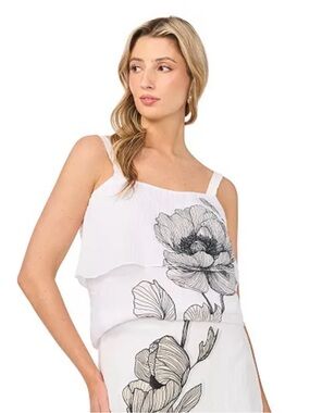 NWT Vince Camuto Women's Square Neck Tank Top